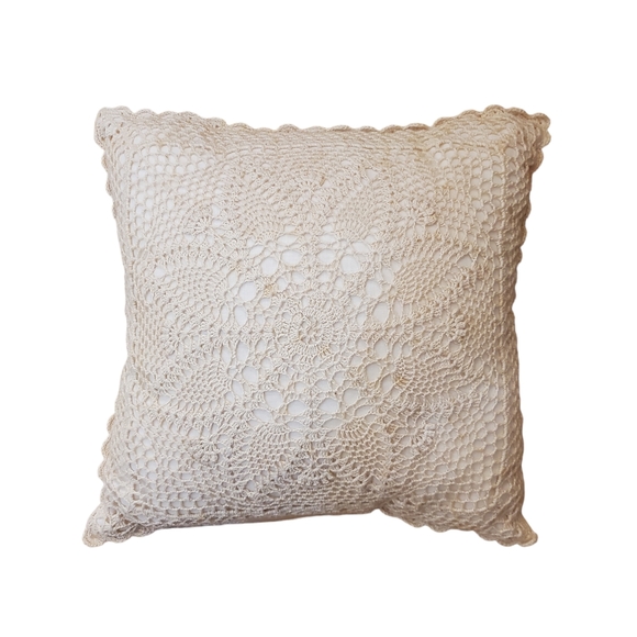 Decorative Ivory‎ Boho Crochet Pillow 15x15 - Picture 1 of 5